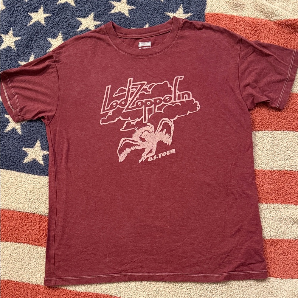 Led Zeppelin tshirt